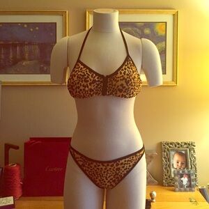 RUNWAY NEW YORK LEOPARD Two Piece
